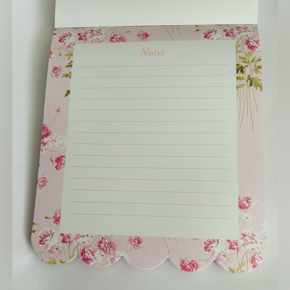 New Laura Ashley 3 Pack Scalloped Layered Note Pads - Picture 15 of 16